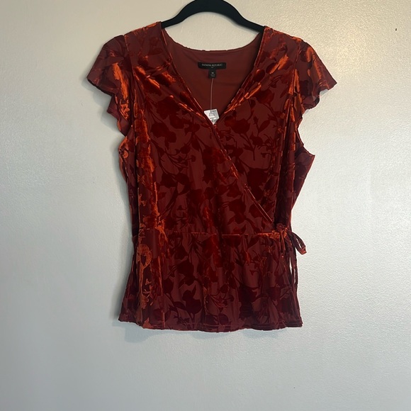 Banana Republic Tops - Banana Republic top